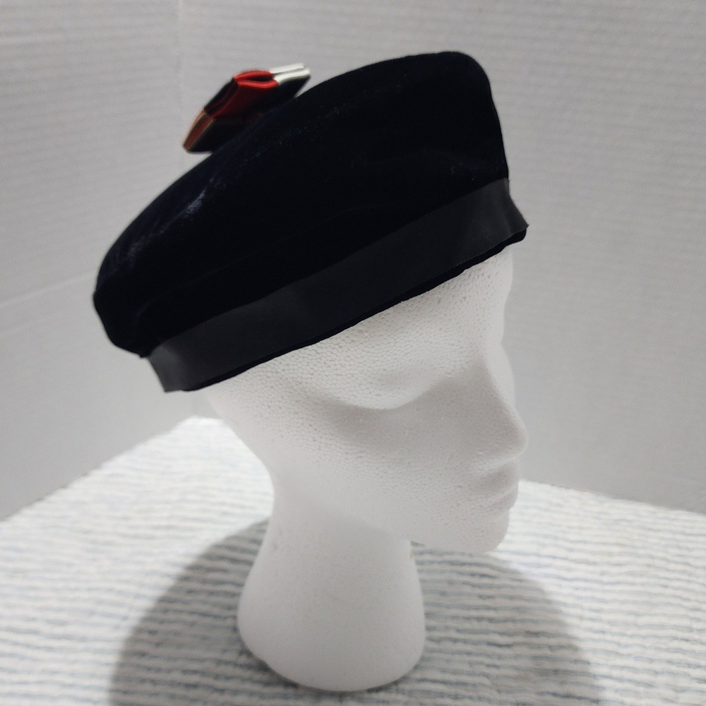 Vintage Mark III Black Velvet Beret Pillbox Hat Union Made USA Ribbon Accent 50s